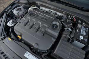 volkswagen-golf-gtd_-detail-001_880x500