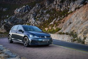 volkswagen-golf-gtd_static-001_880x500